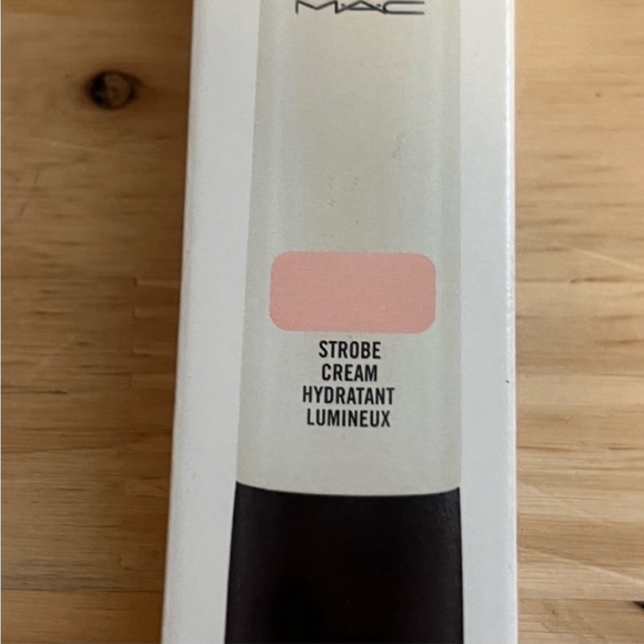 QUADRUPLE MAC ATTACK! 2 of any shade plus MiniMAC PowerPack! FREE CUSTOM POUCH! - Picture 5 of 7